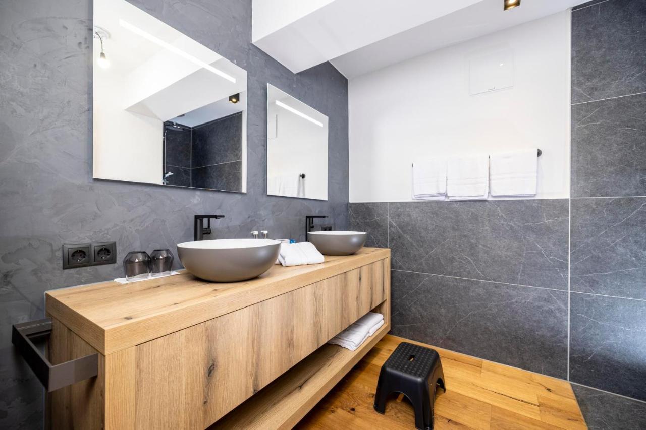 Austria Apartmán *
